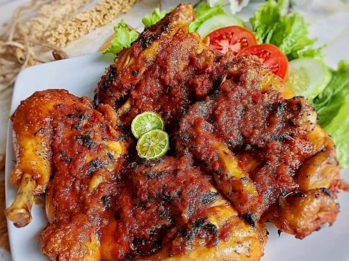 Resep Ayam Bakar Madu dengan Bumbu Rempah yang Menggugah Selera